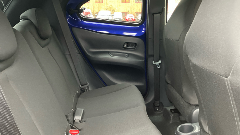 Toyota Aygo X 1.0 VVT-i Edge 5dr Petrol Hatchback